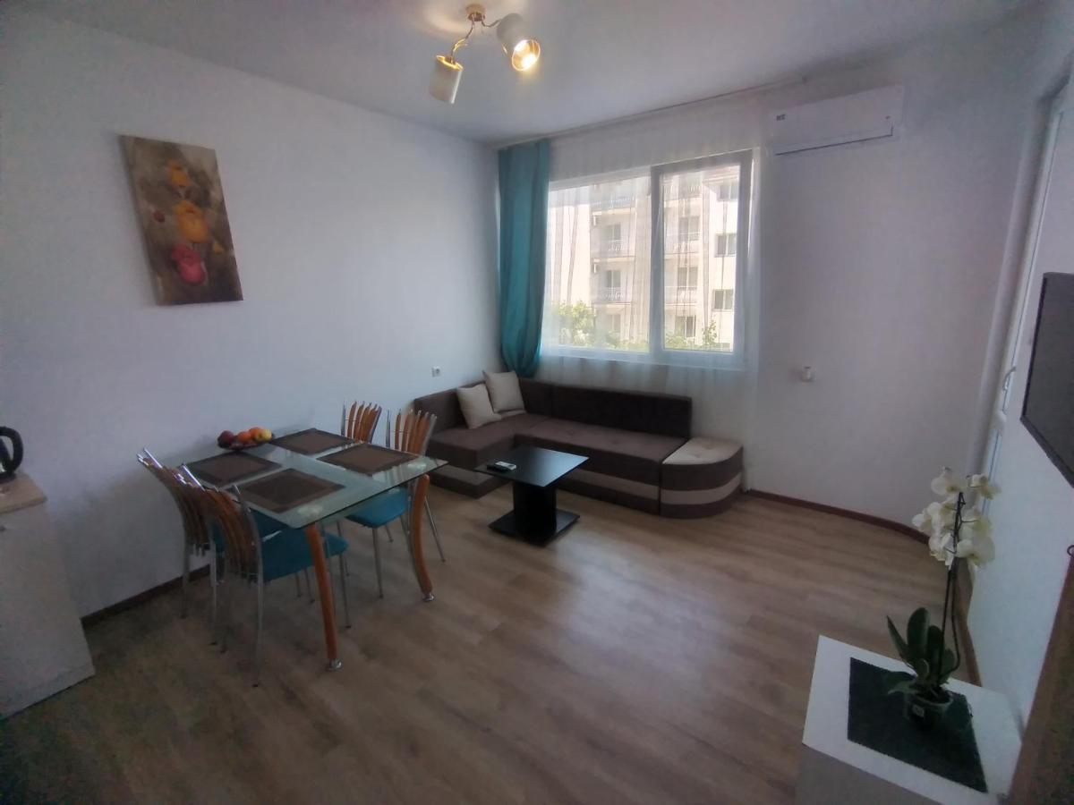 The Center Apartments Comfort Сандански Экстерьер фото
