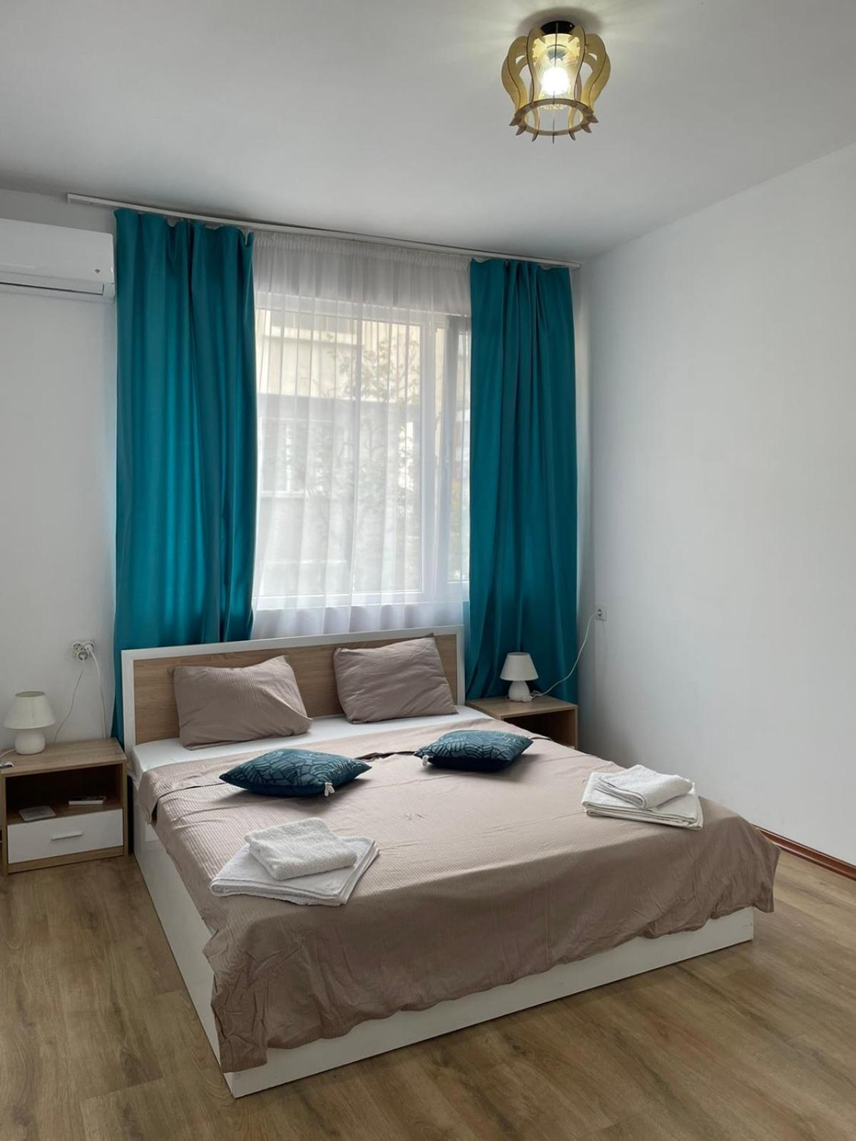 The Center Apartments Comfort Сандански Экстерьер фото